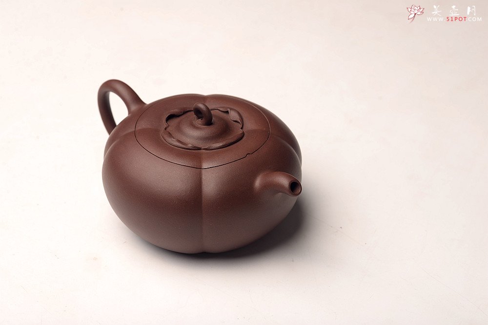 紫砂壶图片：潘丹初丙申夏精品 筋囊花货 全手玉柿二式 秀美逸品 爱不释手的精品 - 宜兴紫砂壶网