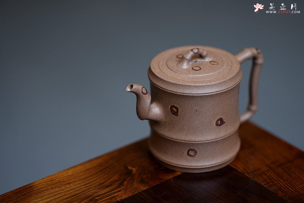 紫砂壶图片：储亚丙申夏全手新作 小秀竹套具 颇具难度 灵秀出尘 优质老段 - 宜兴紫砂壶网