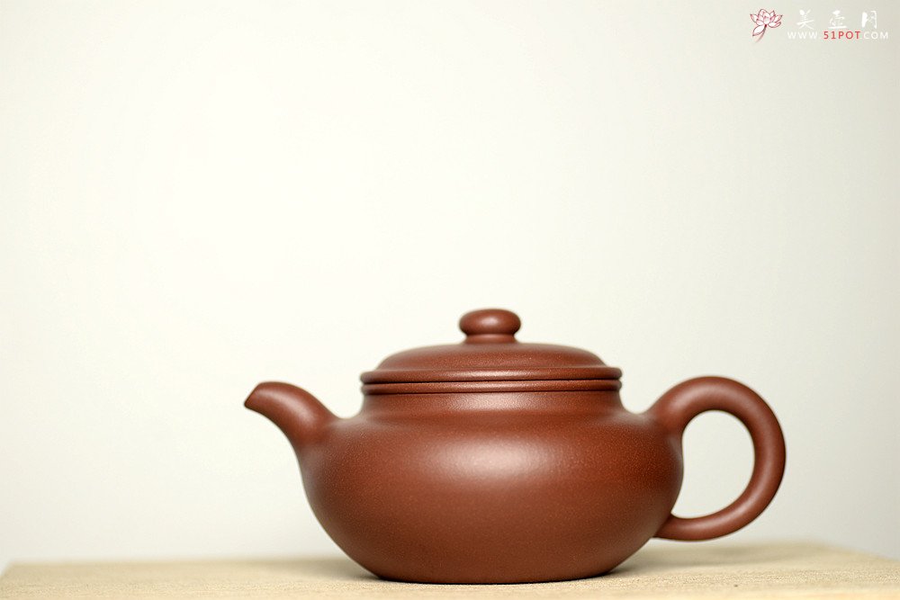 紫砂壶图片：邵春良丙申夏全手新作 光素经典 摹古景舟仿古 线条舒展 耐品佳作 - 宜兴紫砂壶网