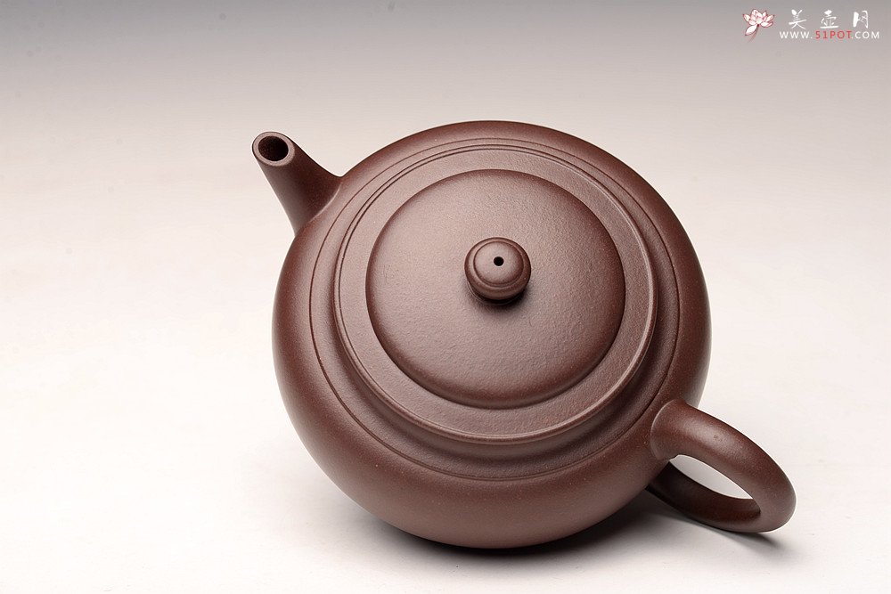 紫砂壶图片：于洪霞丙申夏全手摹古  做工精致 典雅大气 剑流腰线 造型简练 - 宜兴紫砂壶网