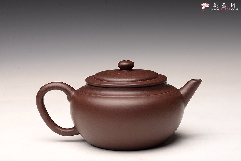 紫砂壶图片：于洪霞丙申夏全手摹古  做工精致 典雅大气 剑流腰线 造型简练 - 宜兴紫砂壶网