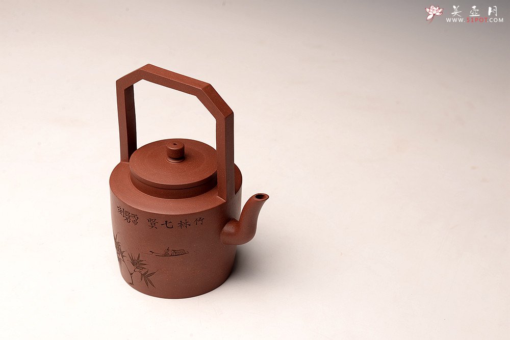 紫砂壶图片：詹黎明丙申秋全手新作 贤提 颇具难度 高路精刻 挺拔 - 宜兴紫砂壶网