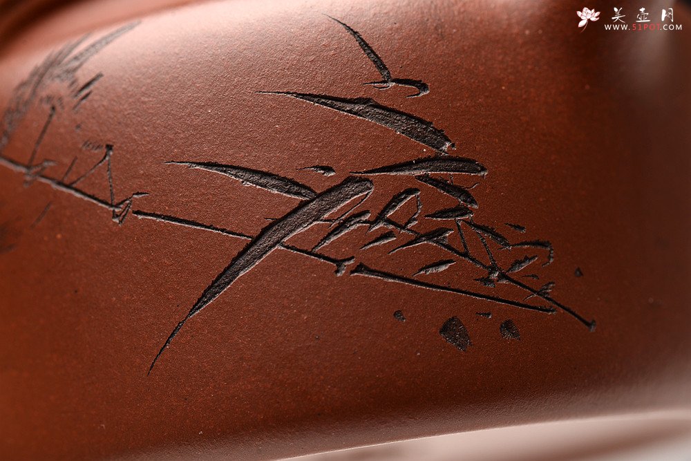 紫砂壶图片：国工师张云熙作品 温文尔雅 德中 传统经典 - 宜兴紫砂壶网