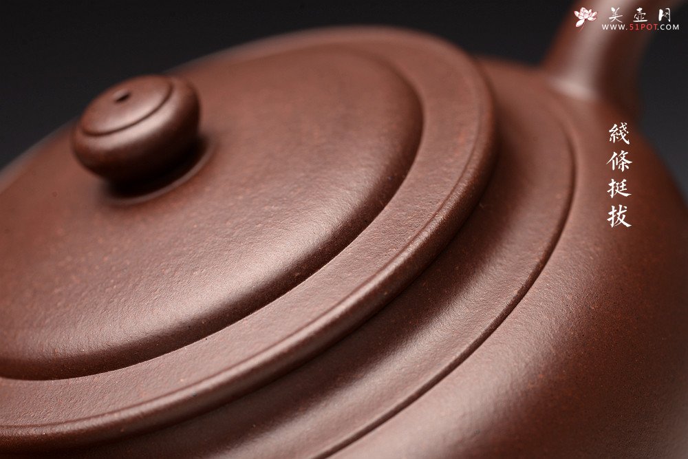 紫砂壶图片：于洪霞丙申夏全手摹古  做工精致 典雅大气 剑流腰线 造型简练 - 宜兴紫砂壶网