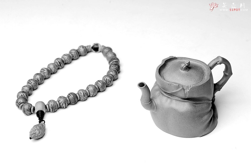 紫砂壶图片：林秀明丙申夏 全手精品 文心入泥 原创作品 永怡 灵秀玩味 - 宜兴紫砂壶网