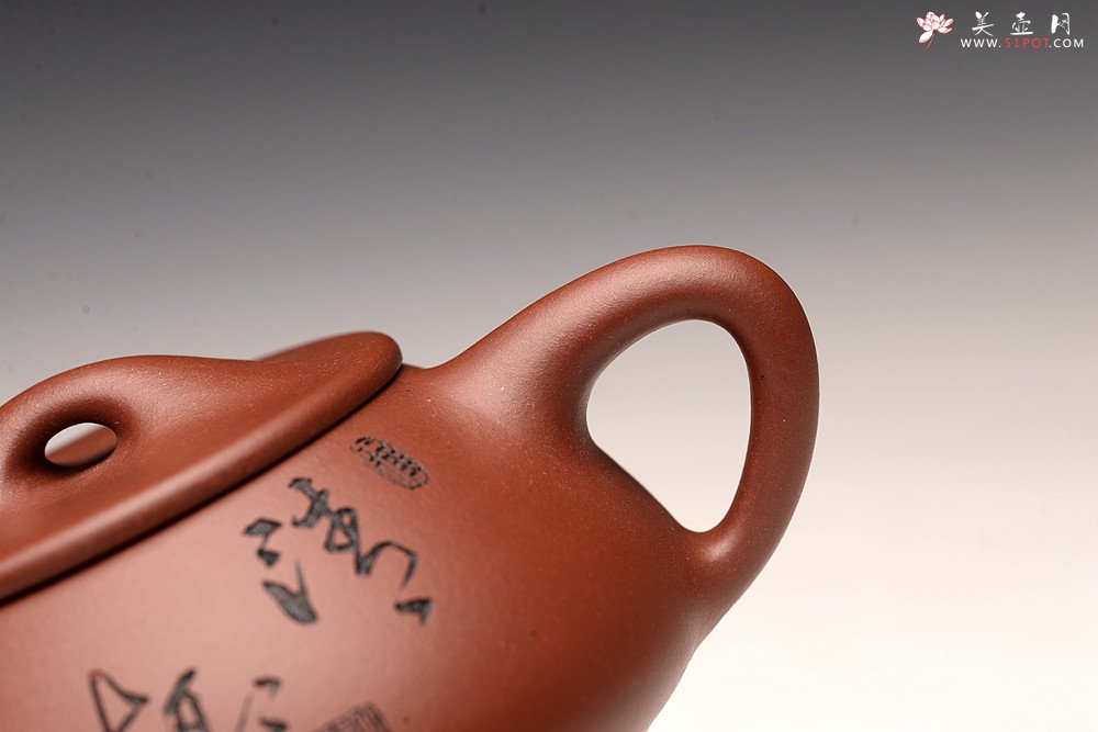 紫砂壶图片：厚重古朴 文人气息 景舟石瓢 送礼自品俱佳 精品 - 宜兴紫砂壶网