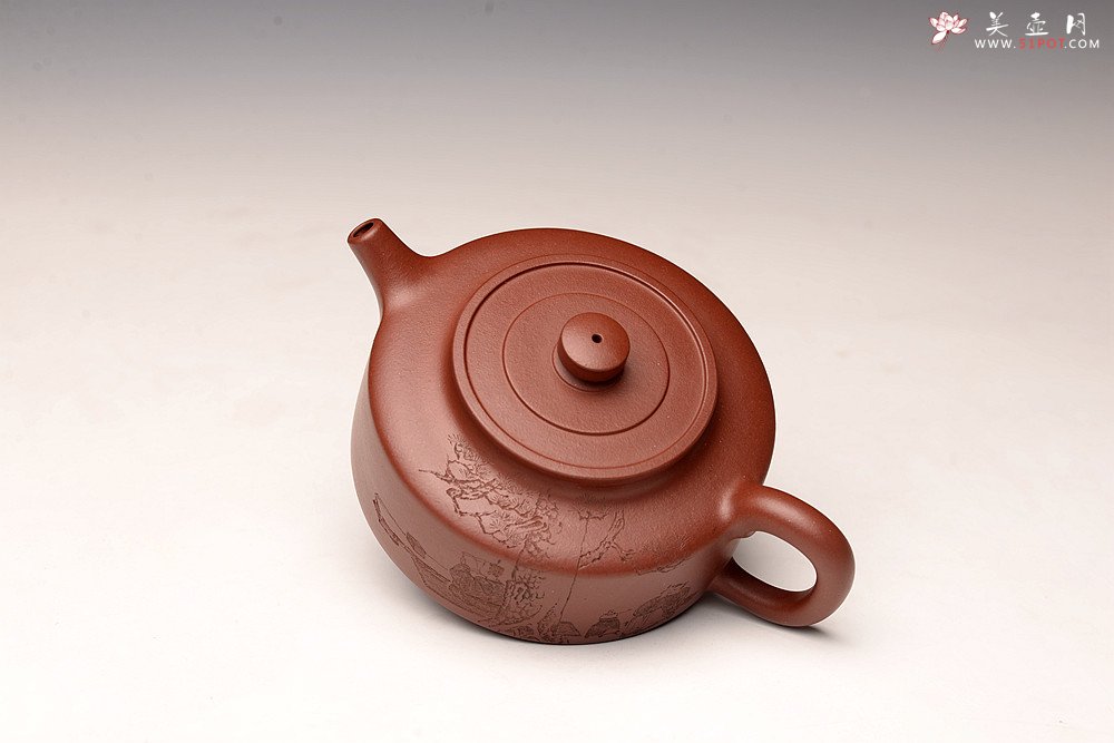 紫砂壶图片：储俊伟丙申夏全手摹古 曼生周盘 端庄素雅 国师实力派赵辉装饰 精工 - 宜兴紫砂壶网