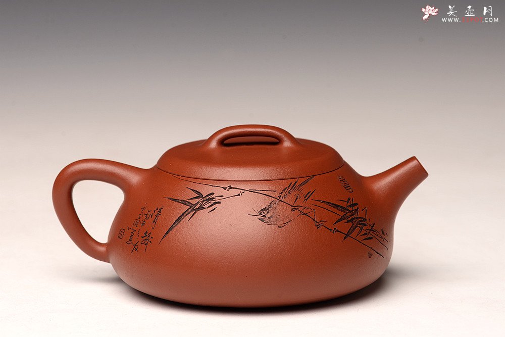 紫砂壶图片：张云熙丙申夏全手精品 雅致耐品 杀茶利器 新味朱泥石瓢 装饰文气 - 宜兴紫砂壶网