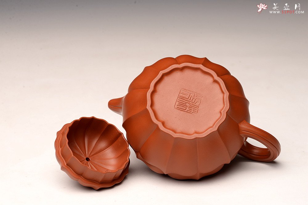 紫砂壶图片：精美之作 朱泥高合菱  做工细致 - 宜兴紫砂壶网