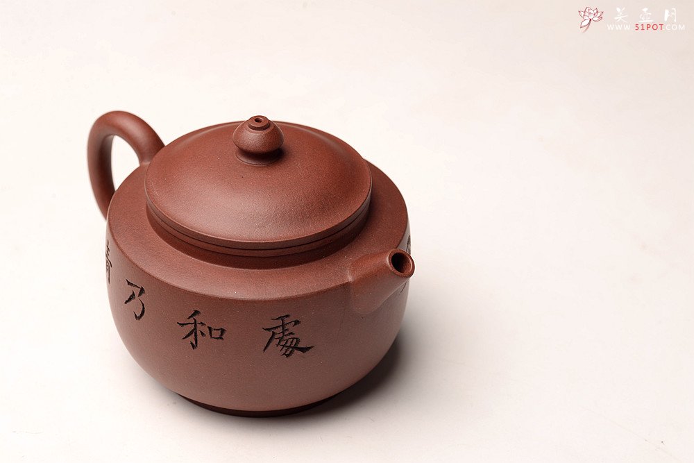 紫砂壶图片：朱牧清精致作品 宫灯 古朴文气 炮管直流 杀茶利器 - 宜兴紫砂壶网