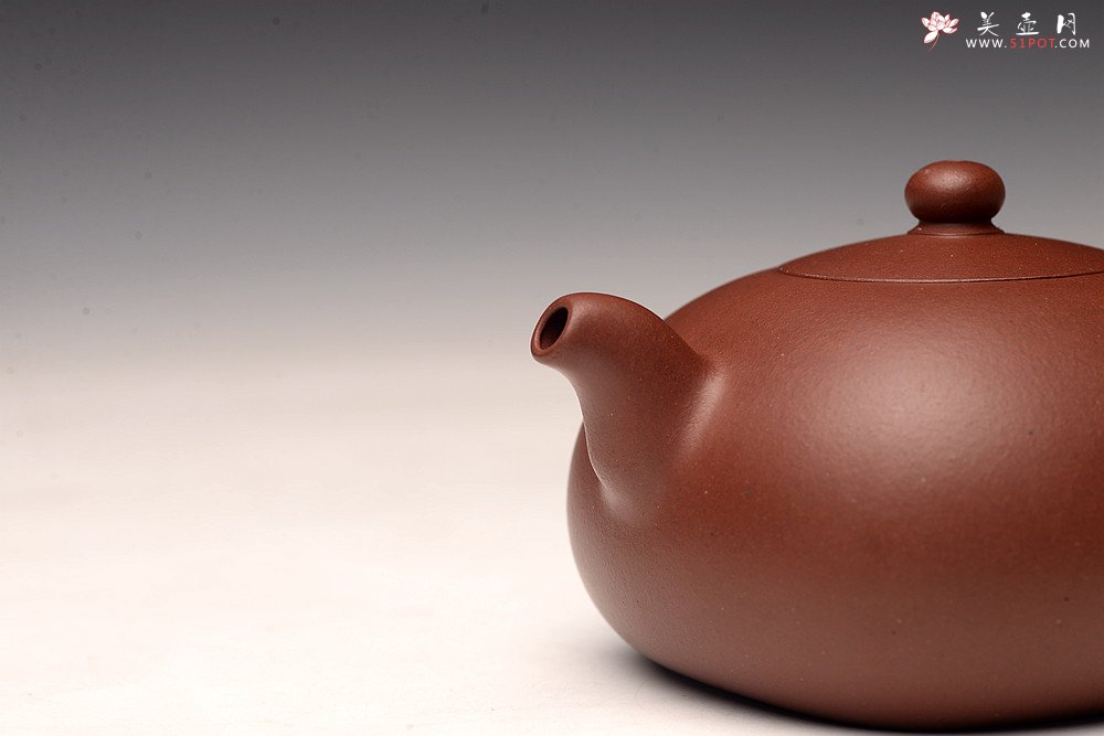 紫砂壶图片：储俊伟丙申秋作品 方圆之魅 素芳雅致 全手寓方 - 宜兴紫砂壶网