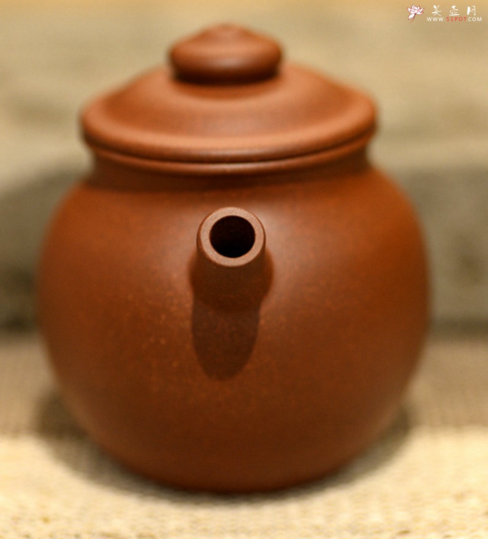 紫砂壶图片：美壶特惠 玩味巨轮 茶人最爱 实用 独孔加不锈钢滤网 - 宜兴紫砂壶网