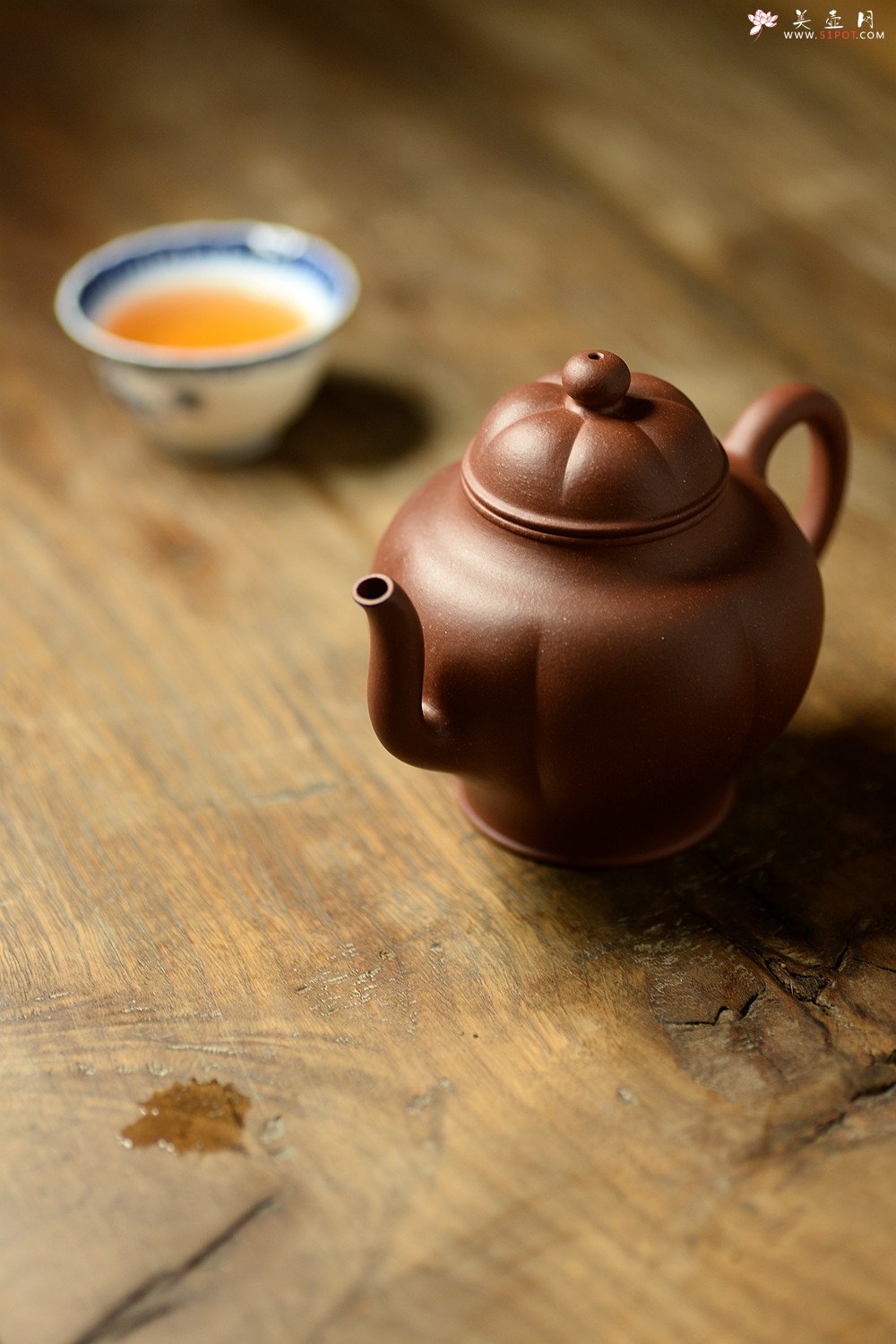 紫砂壶图片：储亚丙申秋全手新品 精工筋囊 高俊神怡 耐品 瑞福 高温底槽青 - 宜兴紫砂壶网