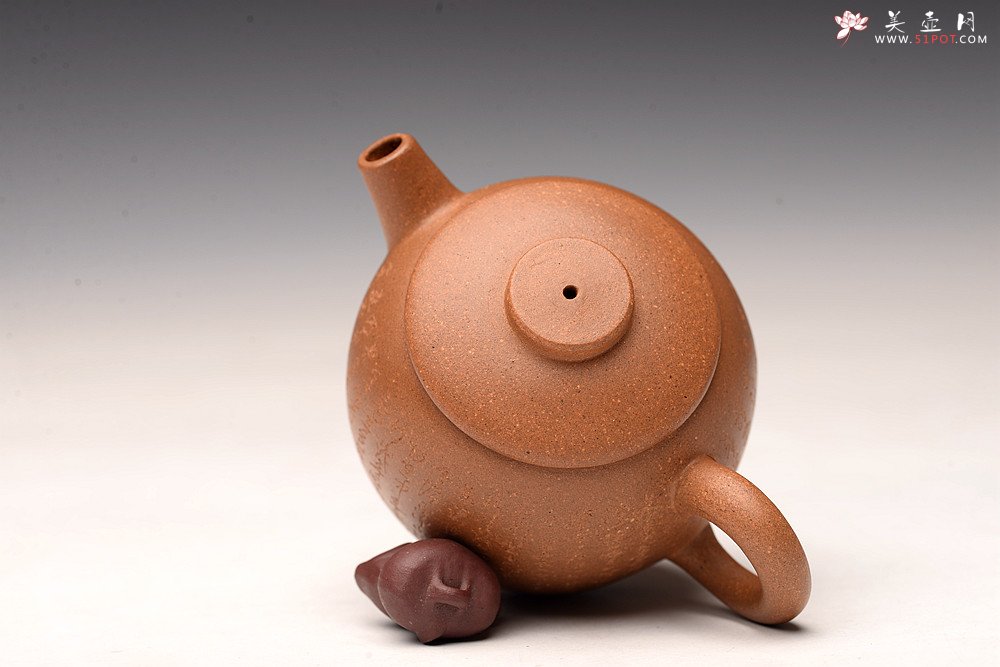 紫砂壶图片：摹古心经巨轮 古朴耐品 实用传神 古拙小炮 - 宜兴紫砂壶网