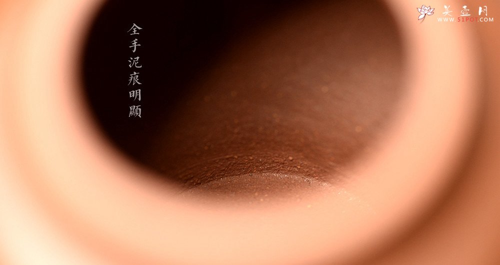 紫砂壶图片：储亚丙申秋全手新品 精工筋囊 高俊神怡 耐品 瑞福 高温底槽青 - 宜兴紫砂壶网