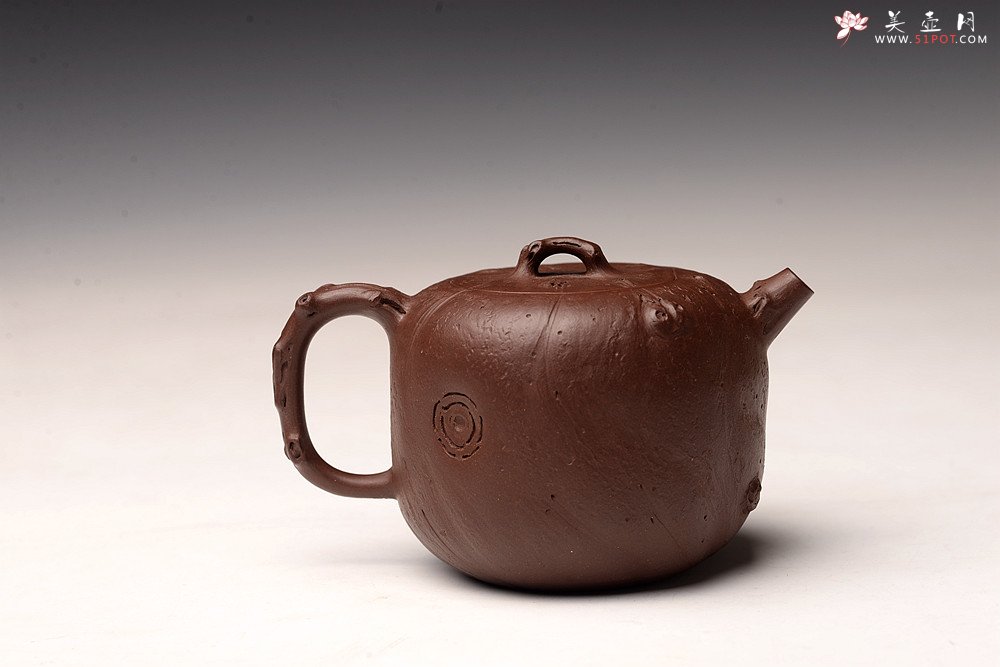 紫砂壶图片：花货新风尚 妙趣横生 潘丹初经典全手之作 玄木 木叶动秋声~ - 宜兴紫砂壶网