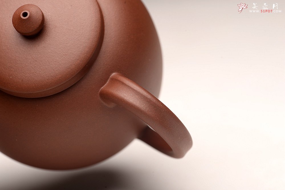 紫砂壶图片：于洪霞丙申秋全手新作 线条简练 饱满精神 明式龙蛋 - 宜兴紫砂壶网