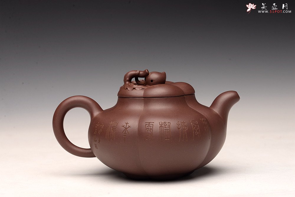 紫砂壶图片：酒虎丙申夏 精品之作 大气磅礴 全手工上合桃 和石装饰 珍藏 - 宜兴紫砂壶网