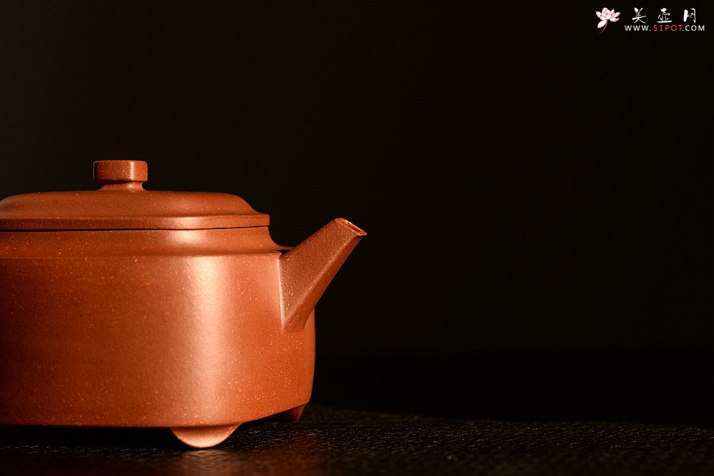 紫砂壶图片：于洪跃丙申秋全手新品 单片拍打 方正俊秀 温文尔雅 紫炉 - 宜兴紫砂壶网