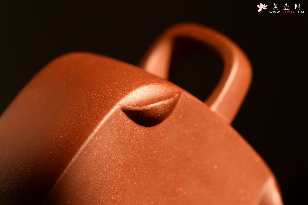 紫砂壶图片：于洪跃丙申秋全手新品 单片拍打 方正俊秀 温文尔雅 紫炉 - 宜兴紫砂壶网