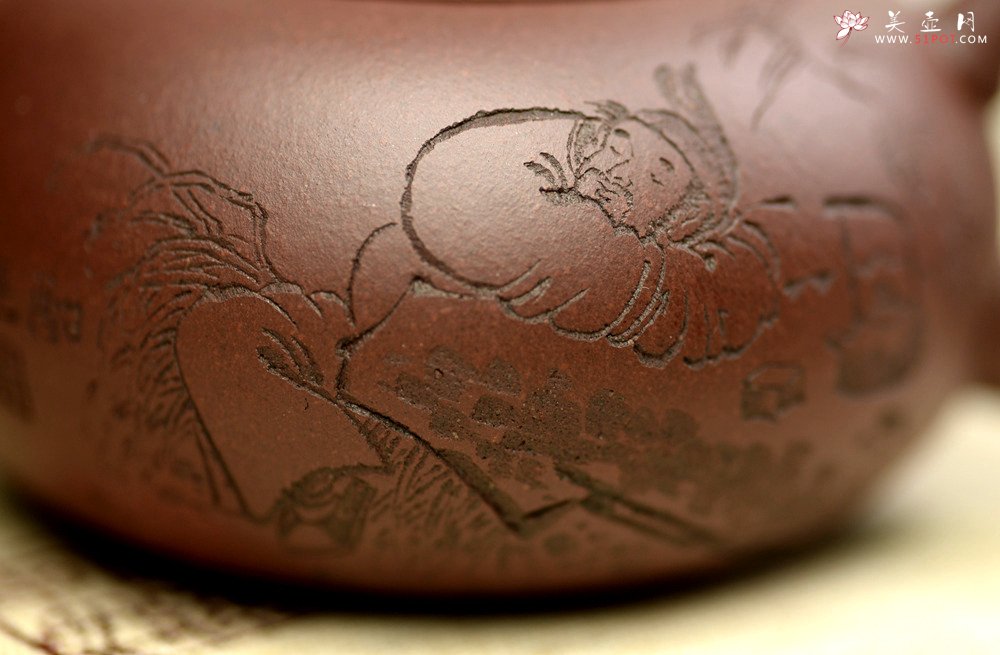 紫砂壶图片：谭华斌近作 道洪风格之玉露 刀法精炼 可人小壶 美壶特惠 - 宜兴紫砂壶网