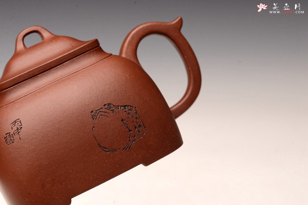 紫砂壶图片：雍容有力 单片拍打 全手工方舟  - 宜兴紫砂壶网