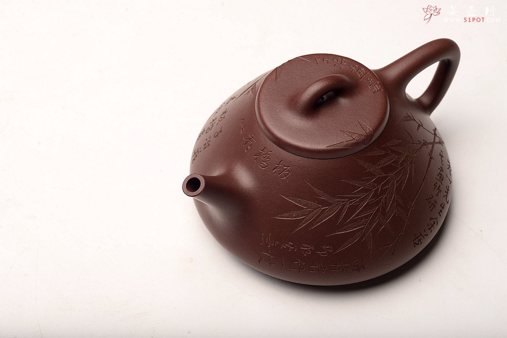 紫砂壶图片：周路健丙申夏摹古之作 张听刚装饰 文气隽永 致敬经典 全手子冶石瓢 - 宜兴紫砂壶网
