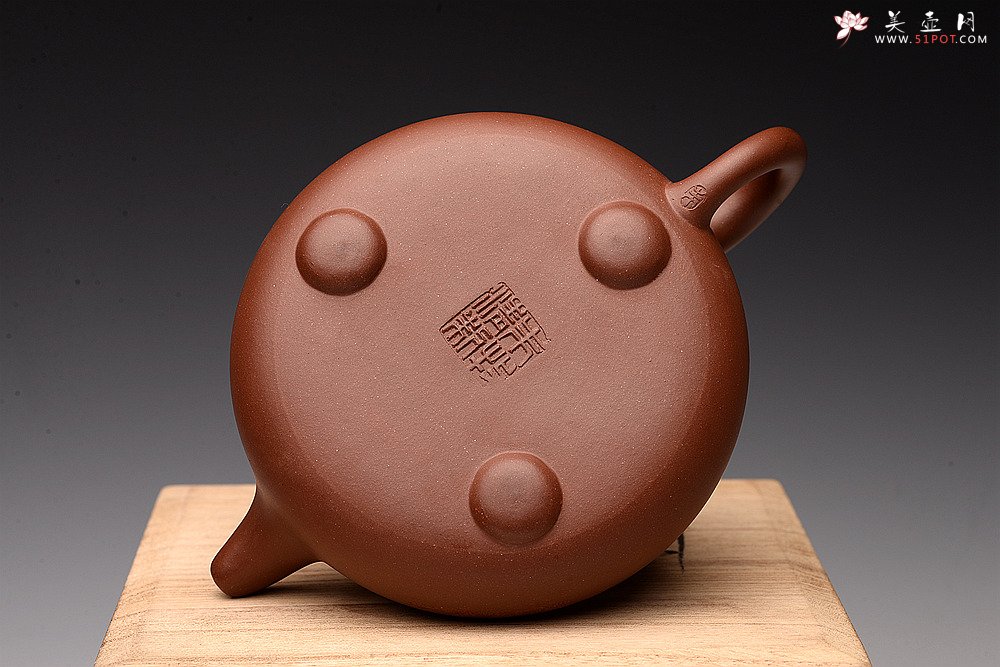 紫砂壶图片：朱牧清新作  张弛有度 工整温润 汉棠石瓢 - 宜兴紫砂壶网