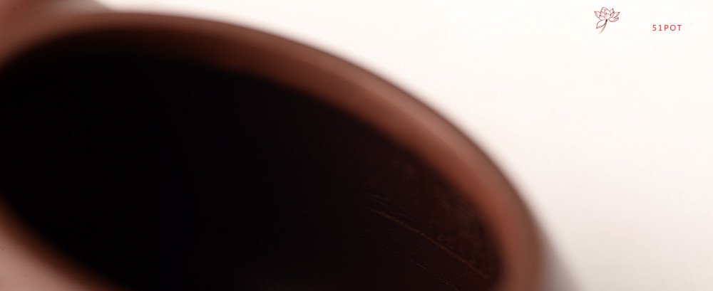 紫砂壶图片：周路健丙申夏摹古之作 张听刚装饰 文气隽永 致敬经典 全手子冶石瓢 - 宜兴紫砂壶网