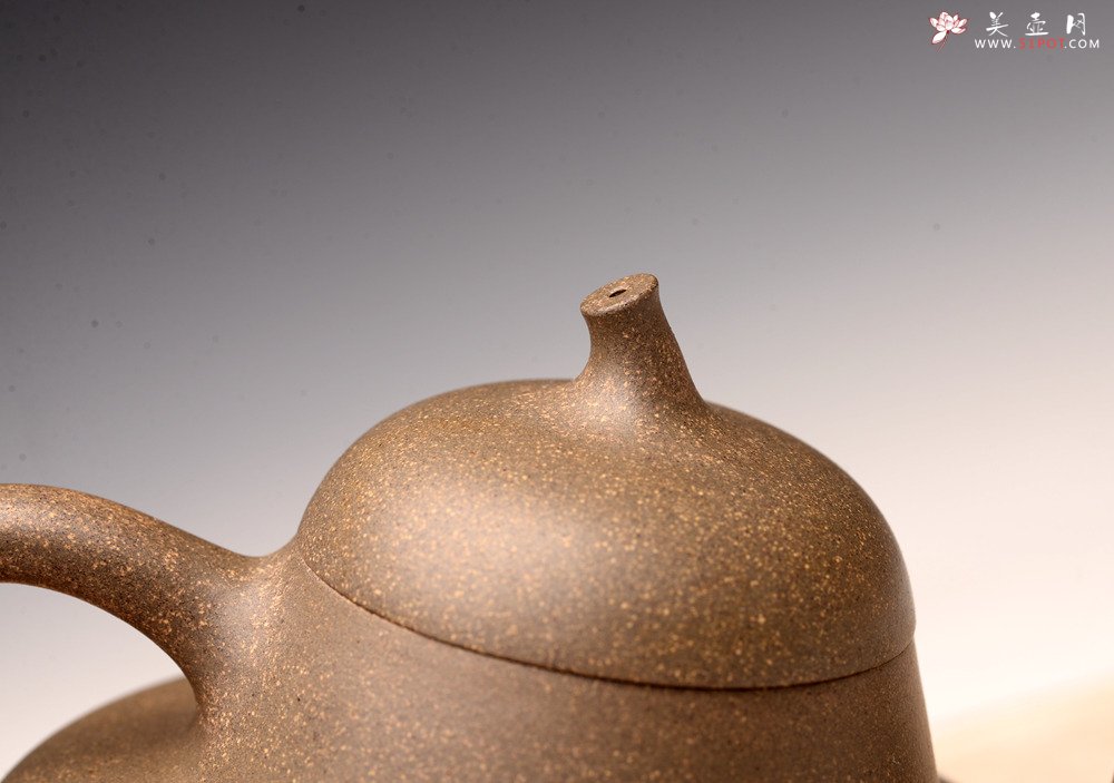 紫砂壶图片：钱建荷丙申年全手新作 寓意吉祥 优质青段 福禄 - 宜兴紫砂壶网