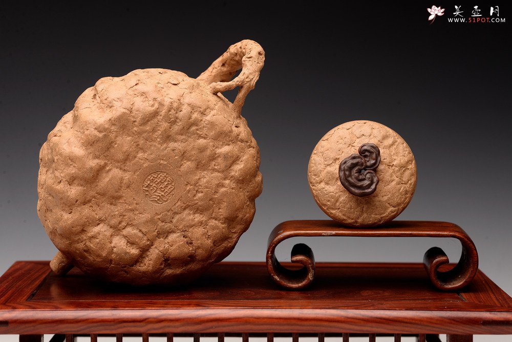 紫砂壶图片：肌理自然生动 全手薄胎灵芝龚春 古朴之味~~~沧桑质感 - 宜兴紫砂壶网