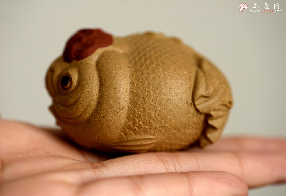 紫砂壶图片： 茶盘尤物  做工精细 生动传神 寓意吉祥之鸿运当头 - 宜兴紫砂壶网