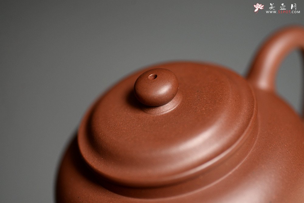 紫砂壶图片：路达丙申夏全手新作 摹古宫灯 高挑古朴 - 宜兴紫砂壶网