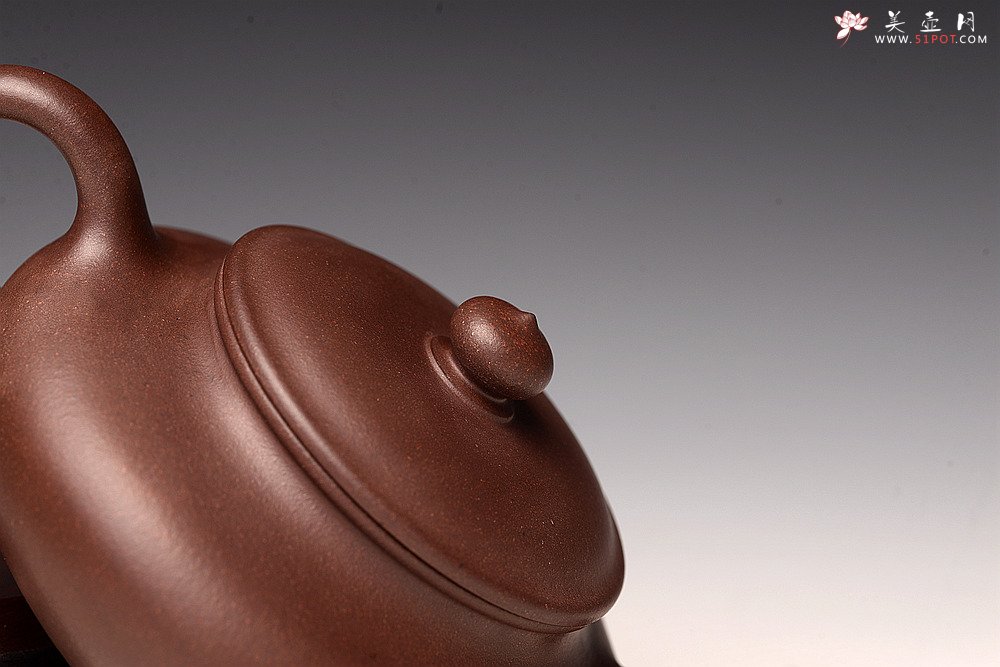 紫砂壶图片：适合绿茶 纤秀可人 三足扁樱 - 宜兴紫砂壶网
