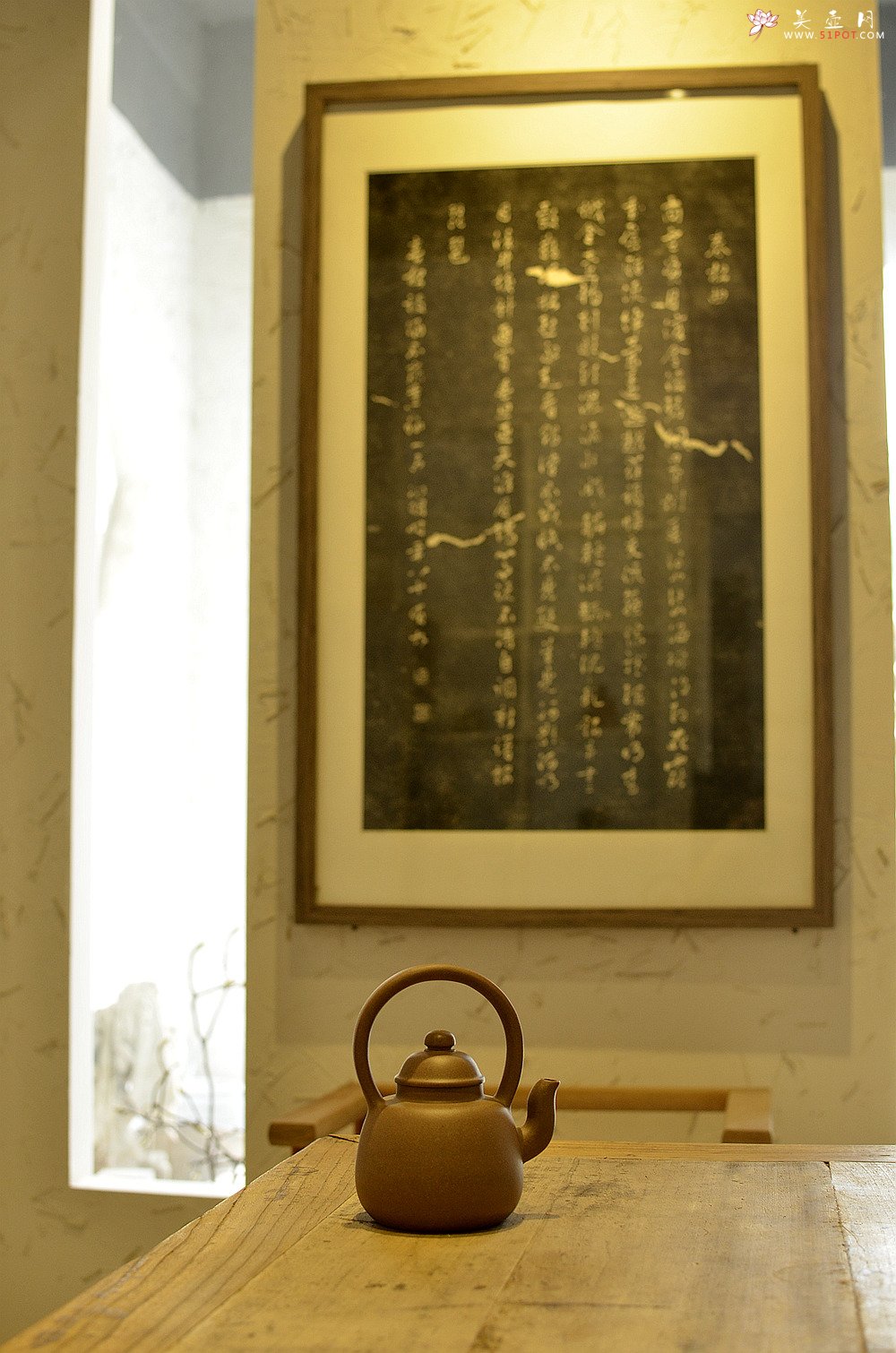 紫砂壶图片：淞庐原创作品 古朴摹明韵 永乐提梁 夏日炎炎提壶约茶~ - 宜兴紫砂壶网