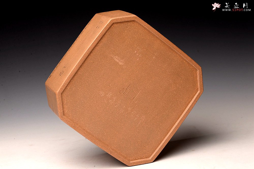 紫砂壶图片：李彦雄最新力作 通景山水 ~水洗 精品代表作 - 宜兴紫砂壶网