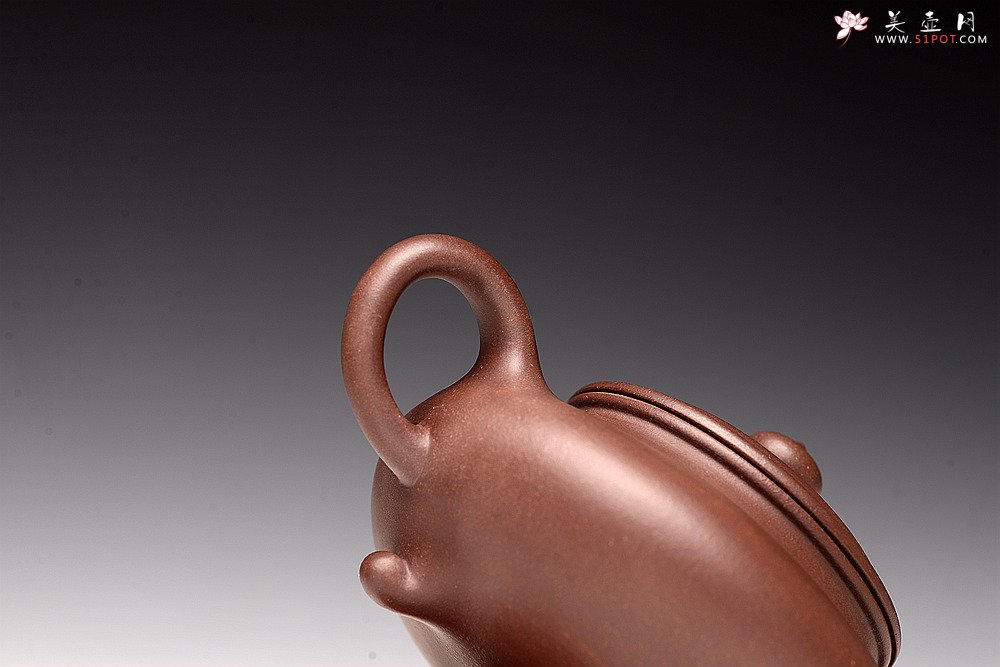 紫砂壶图片：适合绿茶 纤秀可人 三足扁樱 - 宜兴紫砂壶网