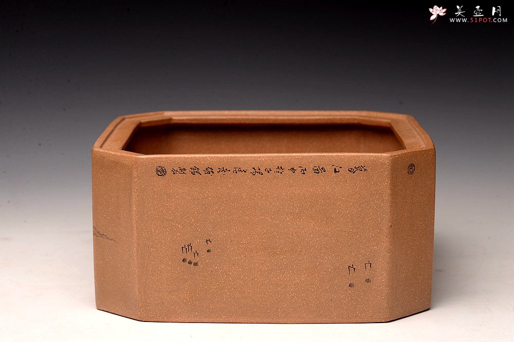 紫砂壶图片：李彦雄最新力作 通景山水 ~水洗 精品代表作 - 宜兴紫砂壶网