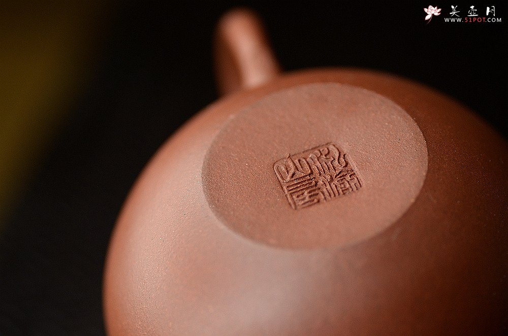 紫砂壶图片：美壶特惠 耐品实用 笠帽  茶人最爱 - 宜兴紫砂壶网