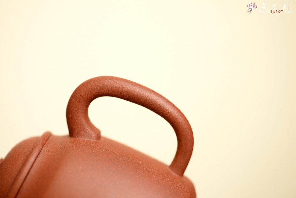 紫砂壶图片：美壶特惠 茶人最爱 实用耐品 炮管直流 红执 - 宜兴紫砂壶网