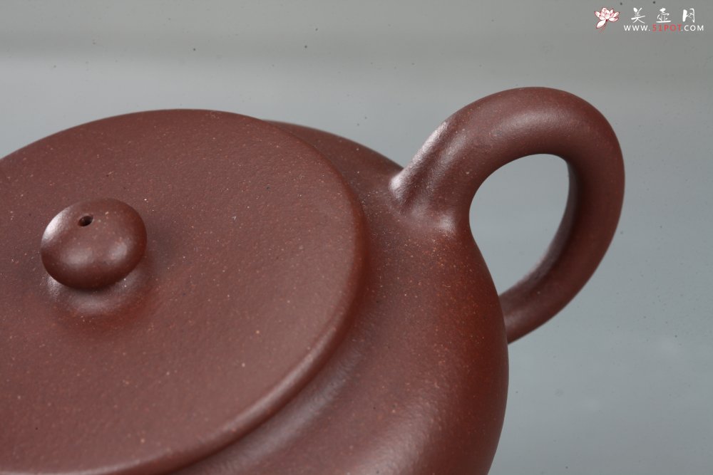 紫砂壶图片：美壶特惠 线条优美 扁仿古 - 宜兴紫砂壶网