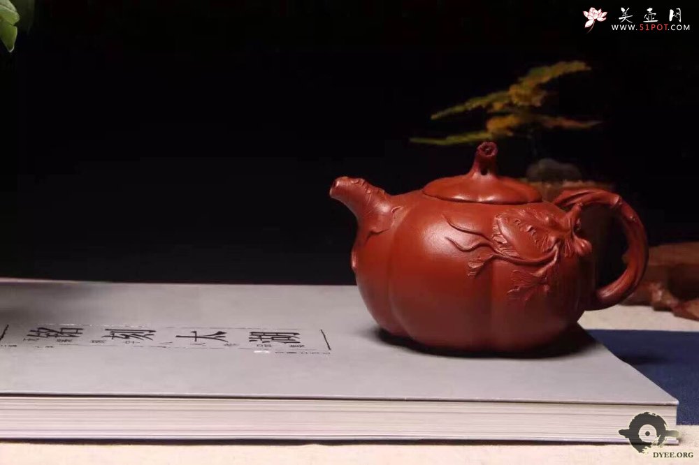 紫砂壶图片：大红袍朱泥南瓜欣赏 - 宜兴紫砂壶网