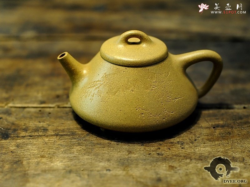 紫砂壶图片：金黄段石瓢  - 宜兴紫砂壶网