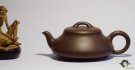 紫砂壶图片：三弯嘴石瓢 - 宜兴紫砂壶网