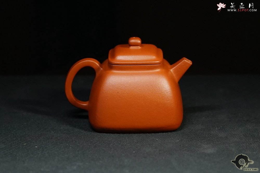 紫砂壶图片：荆玉四方欣赏 - 宜兴紫砂壶网