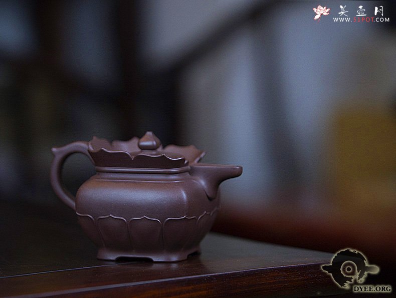 紫砂壶图片：莲花僧帽欣赏 - 宜兴紫砂壶网