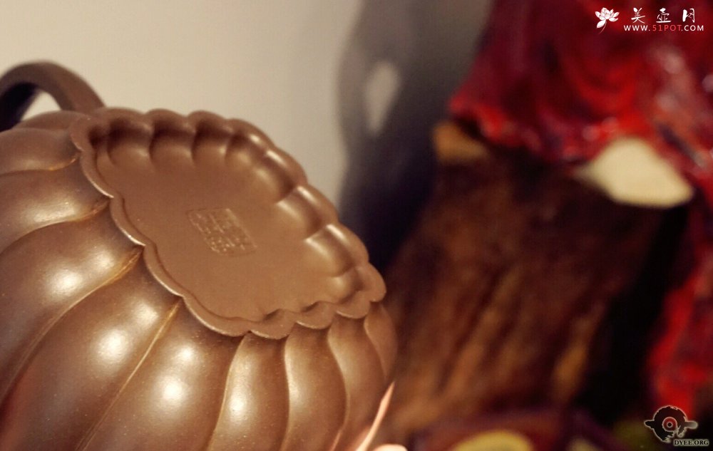 紫砂壶图片：方菊仅供欣赏 - 宜兴紫砂壶网