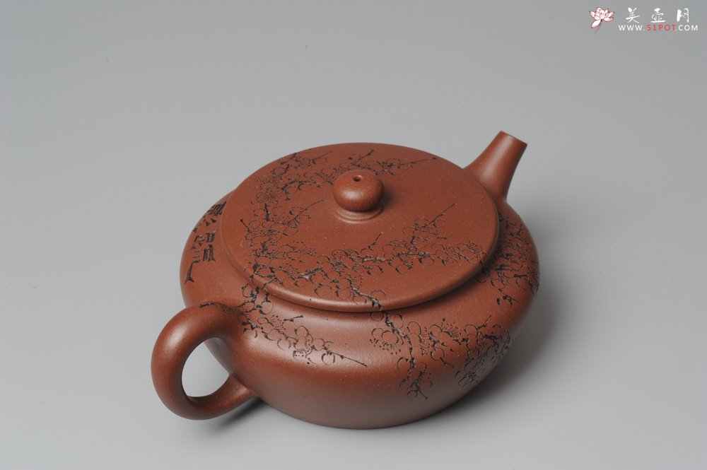 紫砂壶图片：刘华徒弟生益刻绘 全手工桑扁 - 宜兴紫砂壶网