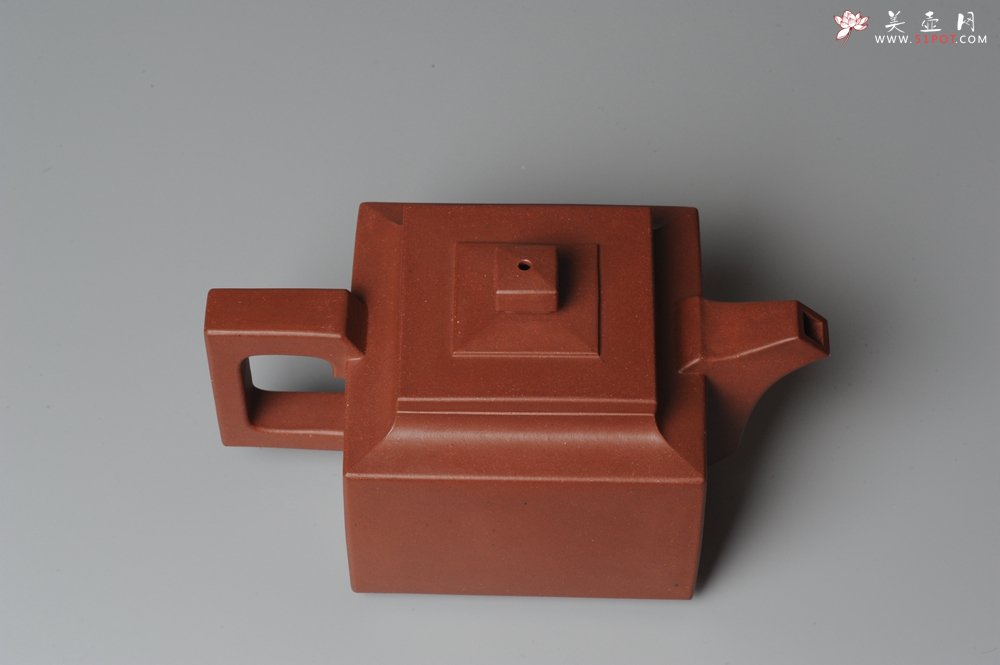 紫砂壶图片：线面挺快难度大全手工逸四方 - 宜兴紫砂壶网