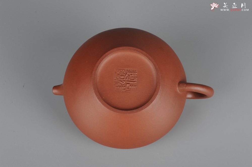 紫砂壶图片：端庄秀美全手工合盘 - 宜兴紫砂壶网